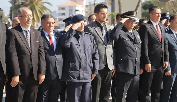 Ba�kan�m�z T�rk Polis Te�kilat�n�n Kurulu� Y�l D�n�m� T�renine Kat�l�m sa�lad�.